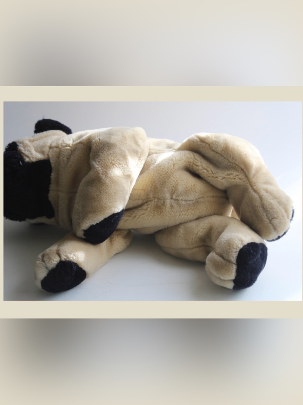 FAO Schwarz Large Plush Pug Dog in Cream and Black - Picture 4 of 7